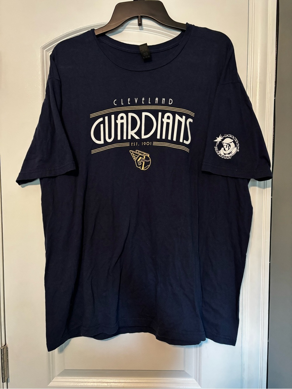 Cleveland Guardians Navy Graphic Tee XL